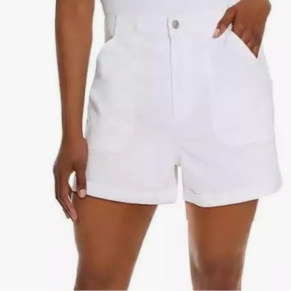 Gloria Vanderbilt Utility Short NWT - Picture 1 of 8
